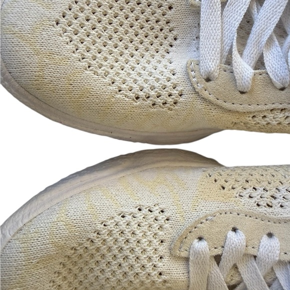 Vans Women's White Knit Sneakers - Picture 2 of 10